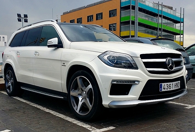 Mercedes-Benz GL 63 AMG X166