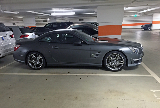 Mercedes-Benz SL 63 AMG R231