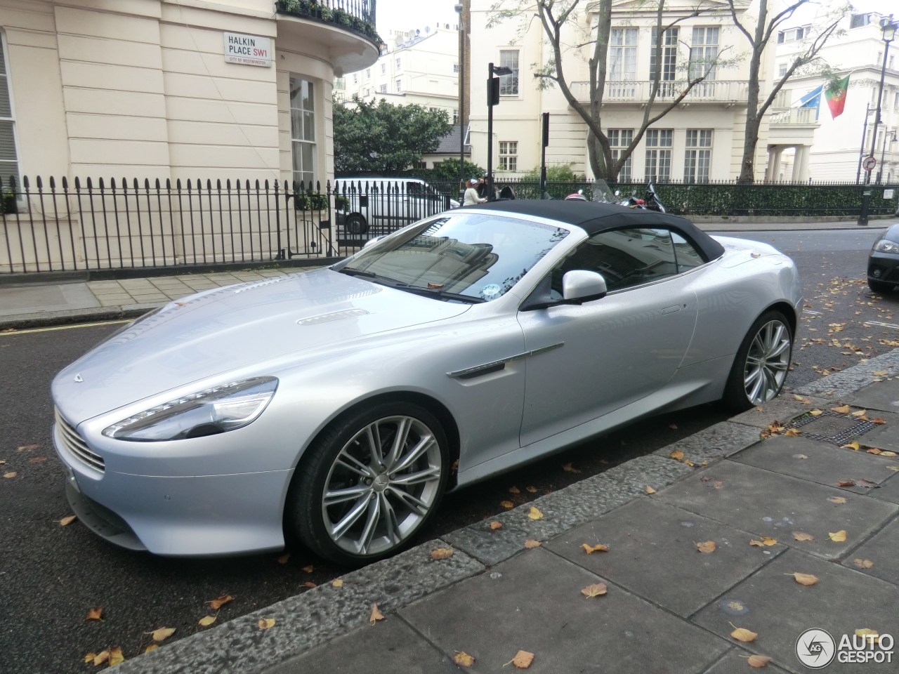 Aston Martin DB9 Volante 2013