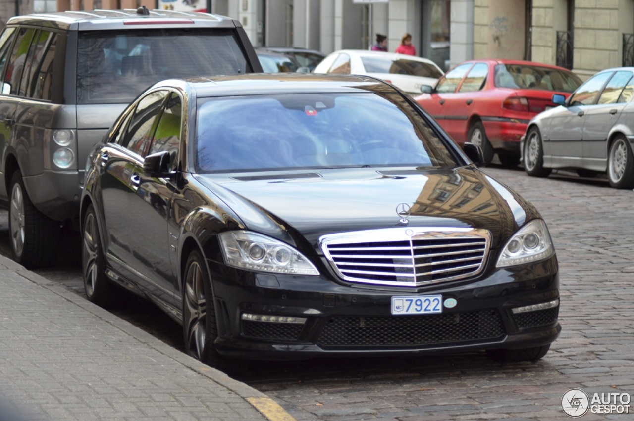 Mercedes-Benz S 63 AMG W221 2011