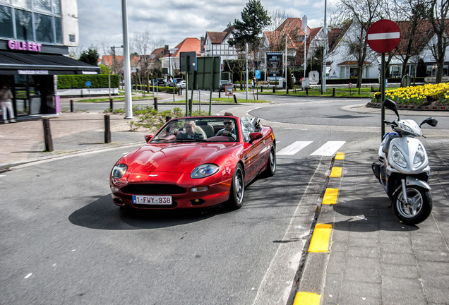 Aston Martin DB7 Volante