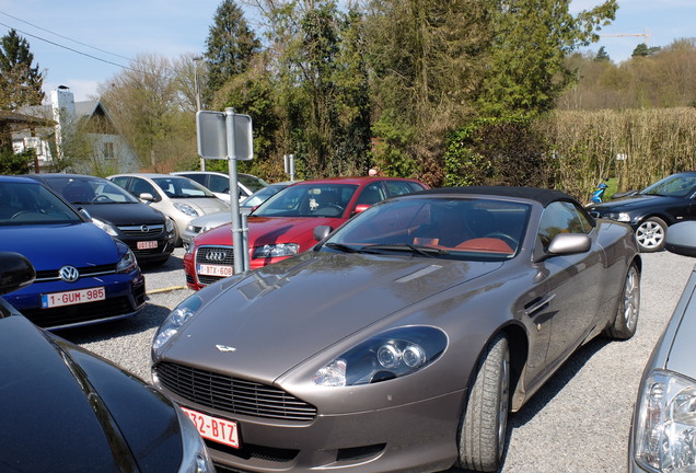 Aston Martin DB9 Volante