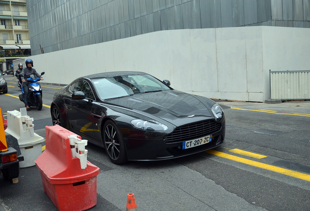 Aston Martin V8 Vantage S