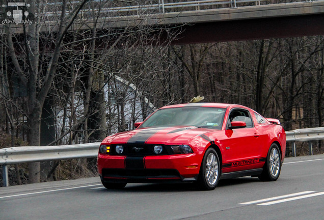 Ford Mustang GT 2011