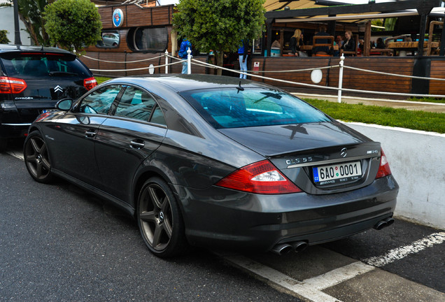 Mercedes-Benz CLS 55 AMG IWC Ingenieur