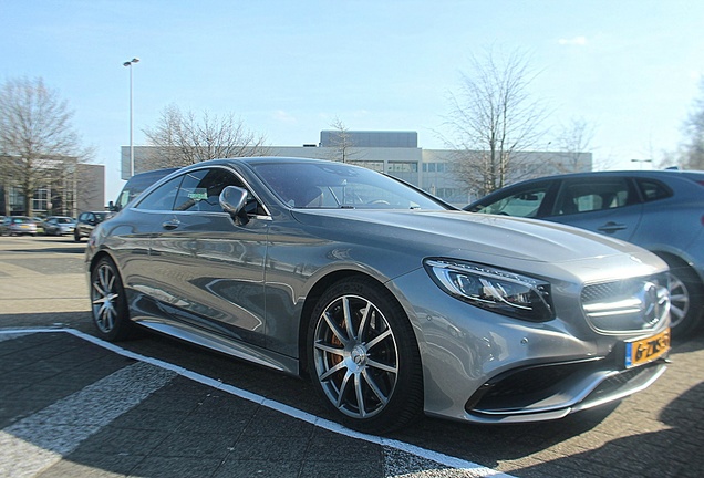 Mercedes-Benz S 63 AMG Coupé C217