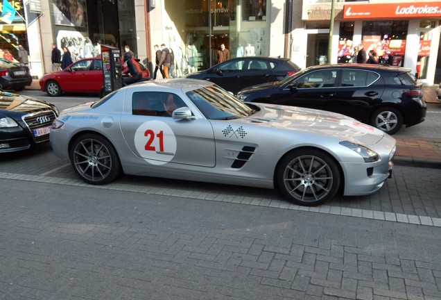 Mercedes-Benz SLS AMG