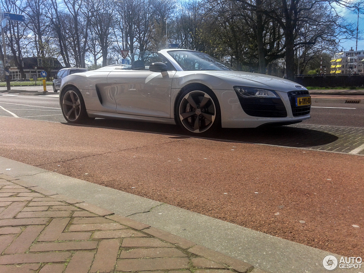 Audi R8 V10 Spyder