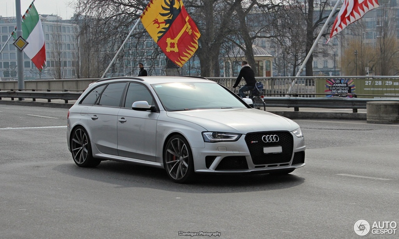 Audi RS4 Avant B8