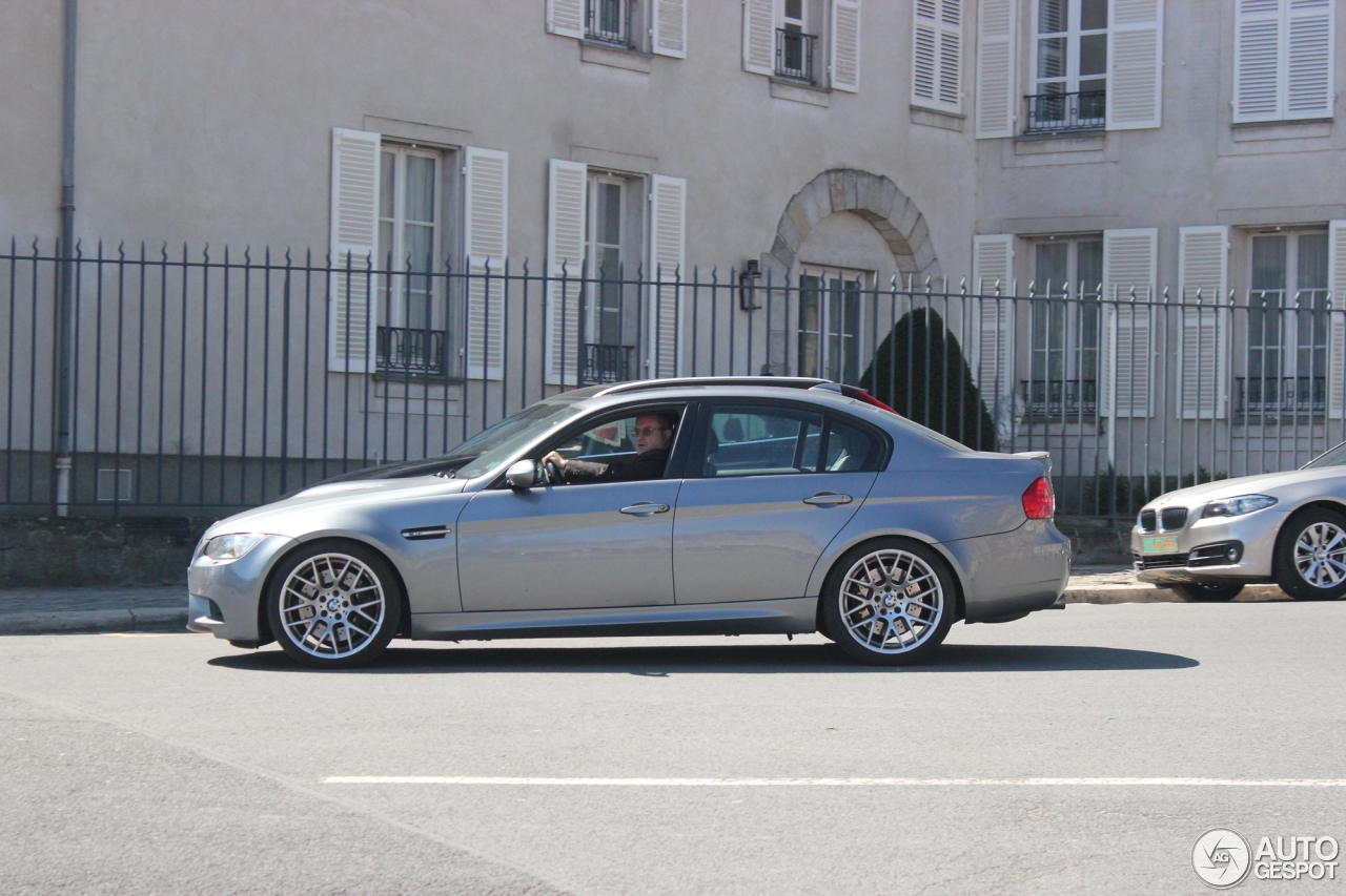 BMW M3 E90 Sedan 2009