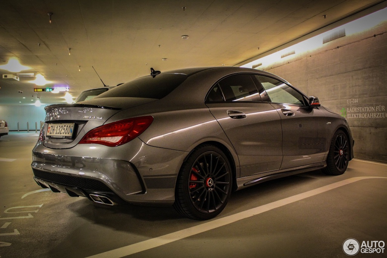 Mercedes-Benz CLA 45 AMG Edition 1 C117