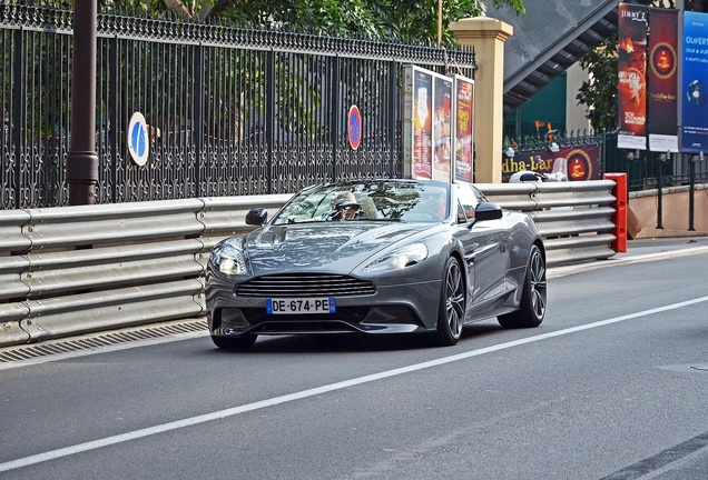 Aston Martin Vanquish Volante