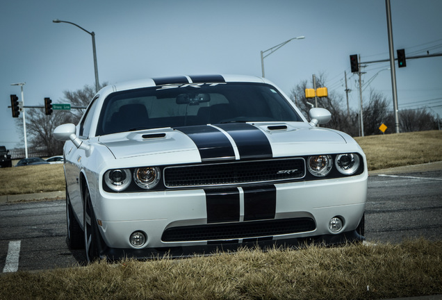 Dodge Challenger SRT-8 392