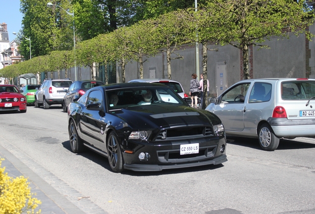 Ford Mustang Shelby GT500 2013