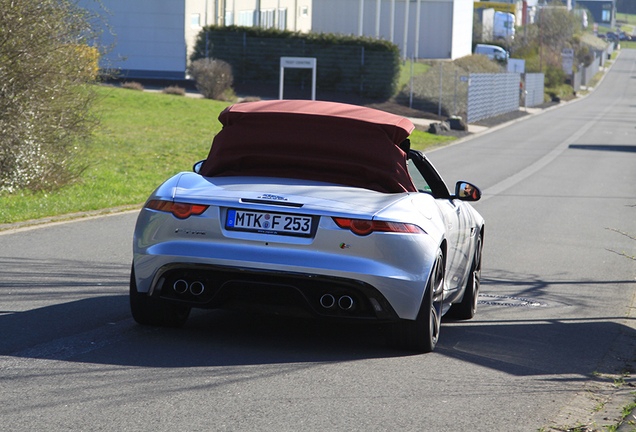 Jaguar F-TYPE S V8 Convertible