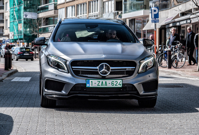 Mercedes-Benz GLA 45 AMG X156