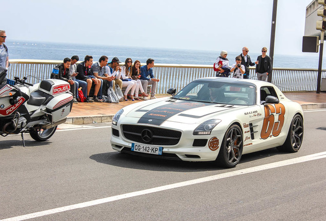 Mercedes-Benz SLS AMG