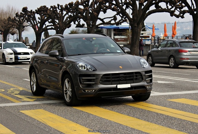 Porsche 95B Macan Turbo