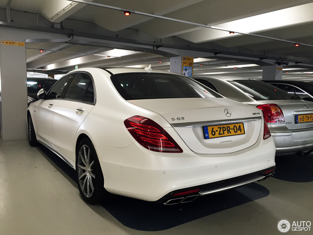 Mercedes-Benz S 63 AMG V222