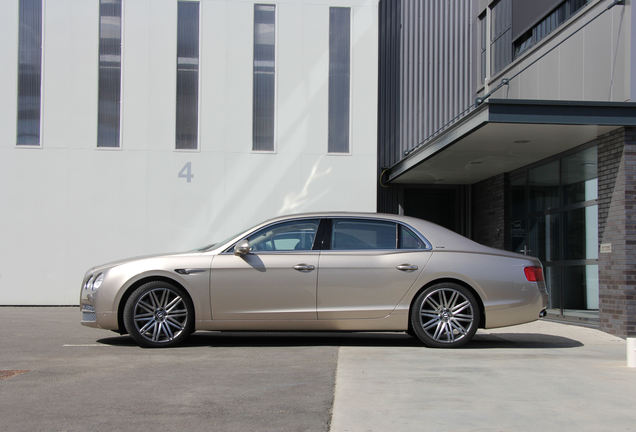 Bentley Flying Spur W12