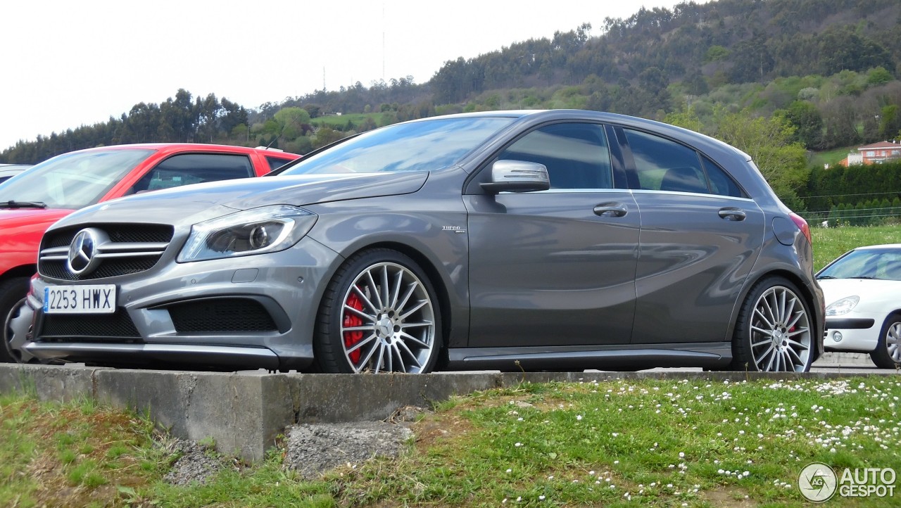 Mercedes-Benz A 45 AMG