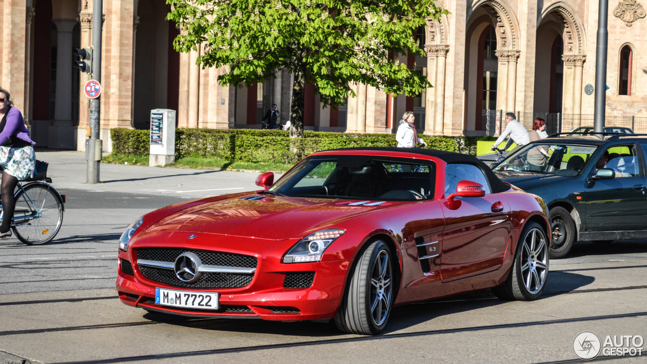 Mercedes-Benz SLS AMG Roadster