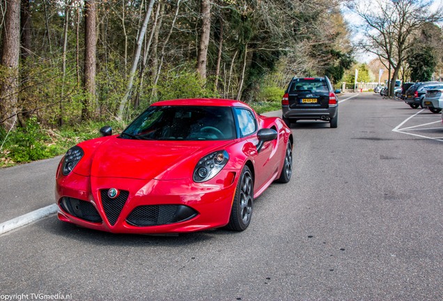 Alfa Romeo 4C Launch Edition