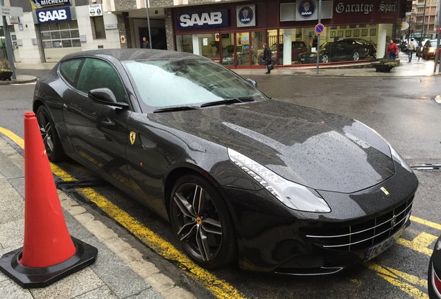 Ferrari FF