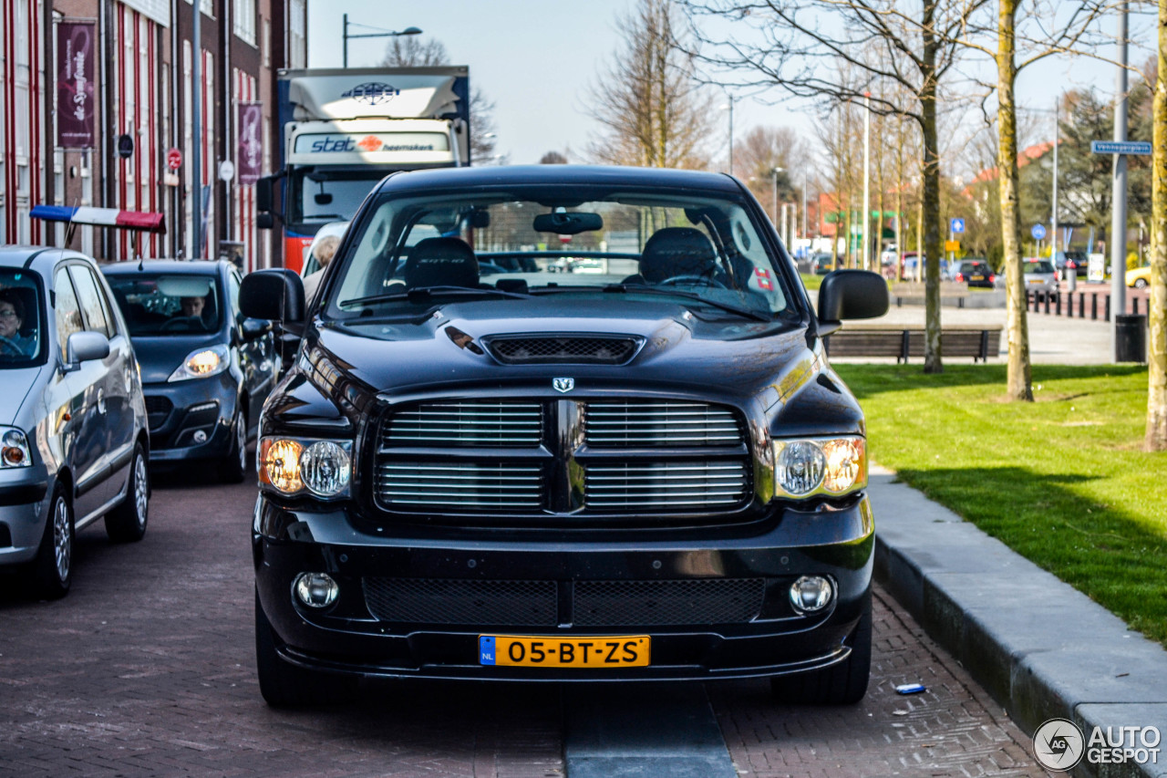 Dodge RAM SRT-10 Quad-Cab