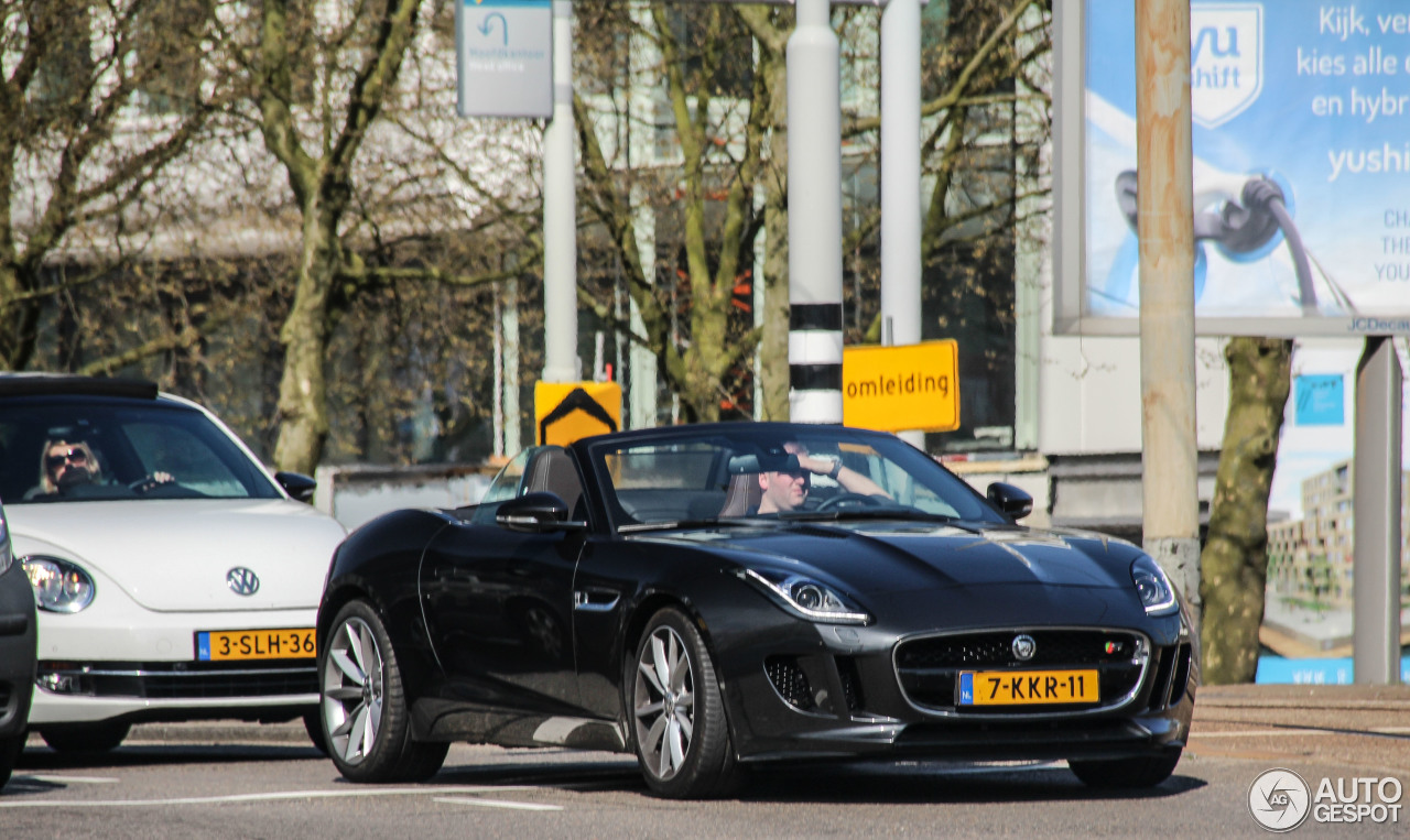 Jaguar F-TYPE S Convertible