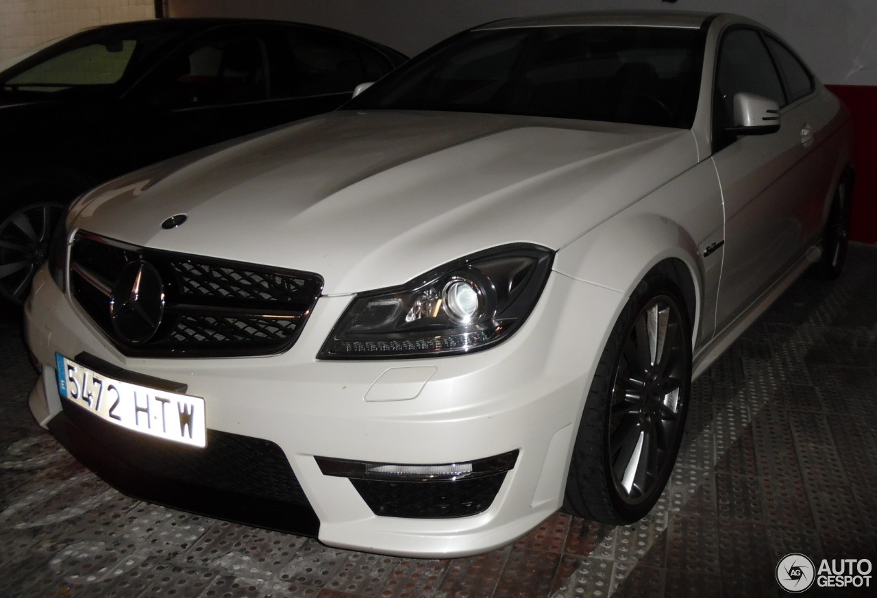 Mercedes-Benz C 63 AMG Coupé