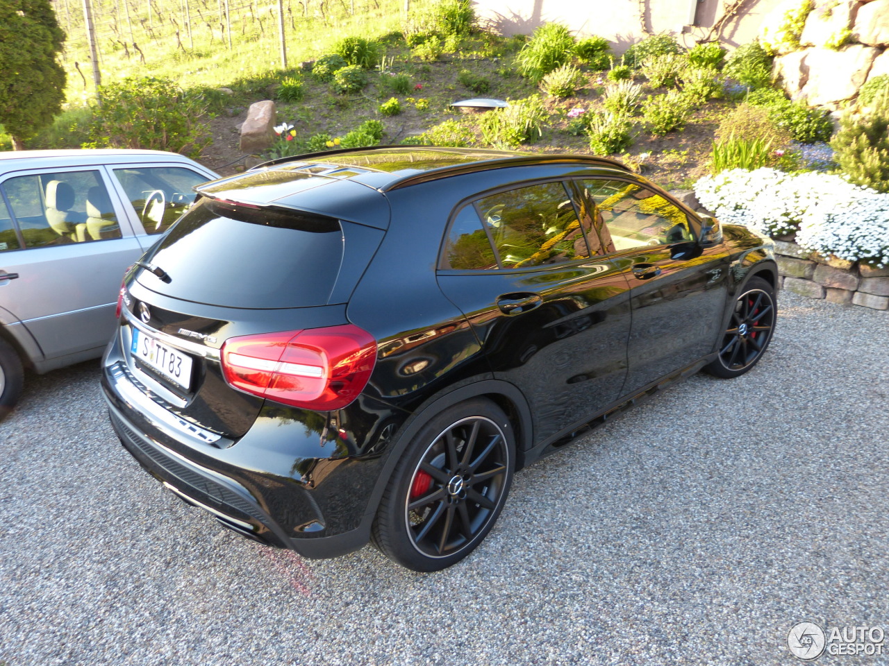 Mercedes-Benz GLA 45 AMG X156