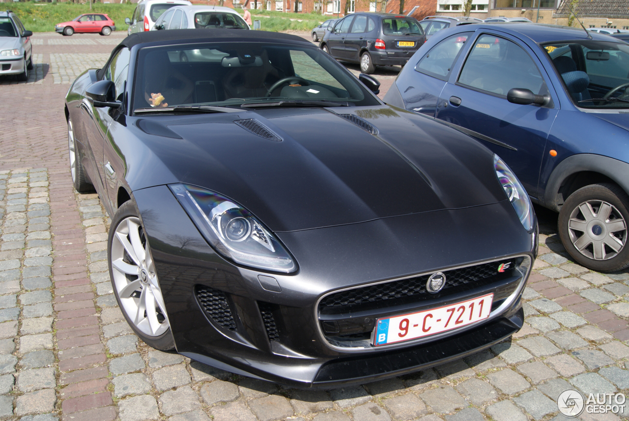 Jaguar F-TYPE S Convertible