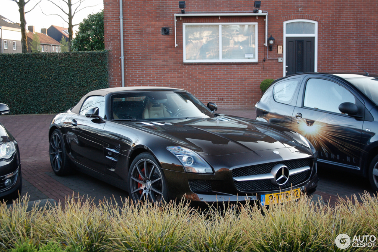 Mercedes-Benz SLS AMG Roadster