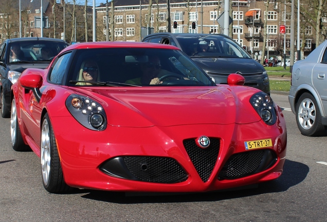 Alfa Romeo 4C Coupé