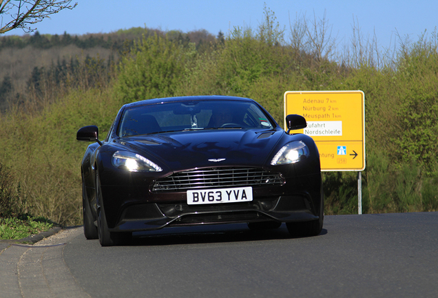 Aston Martin Vanquish 2013