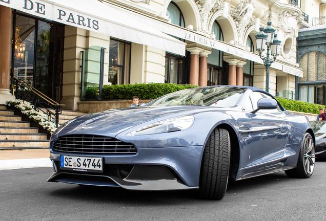 Aston Martin Vanquish Volante