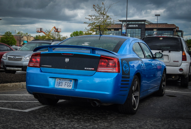 Dodge Charger SRT-8 Super Bee