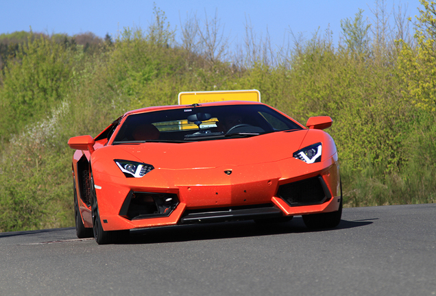 Lamborghini Aventador LP700-4