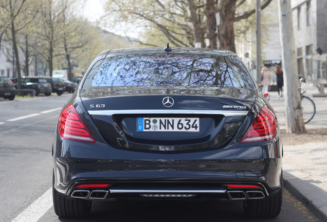 Mercedes-Benz S 63 AMG V222