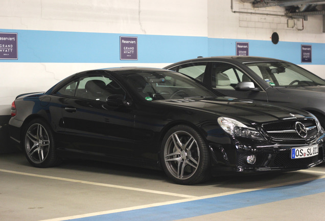 Mercedes-Benz SL 63 AMG