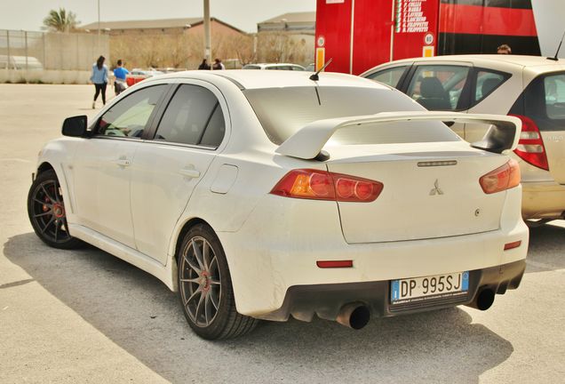 Mitsubishi Lancer Evolution X