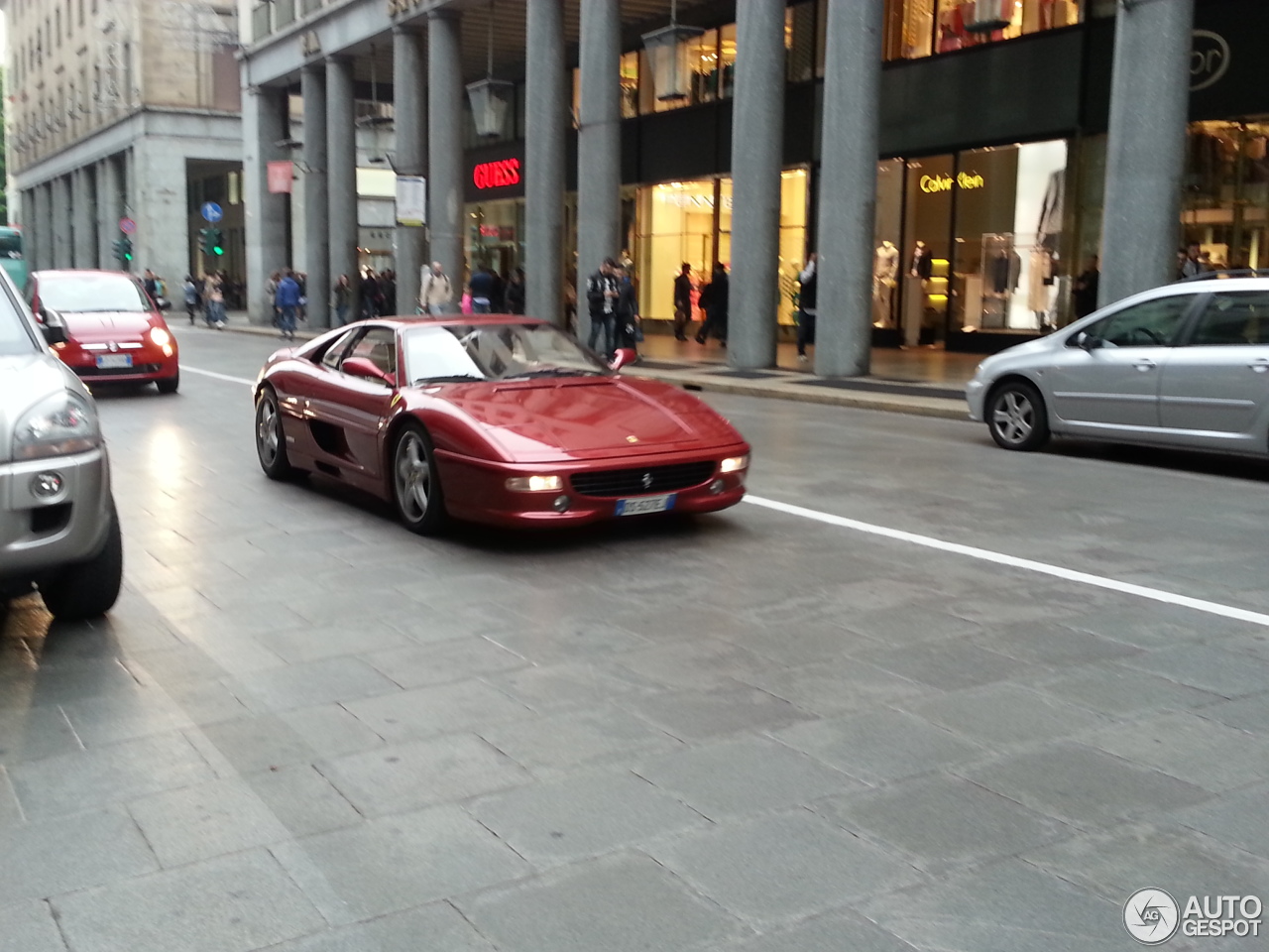 Ferrari F355 GTS