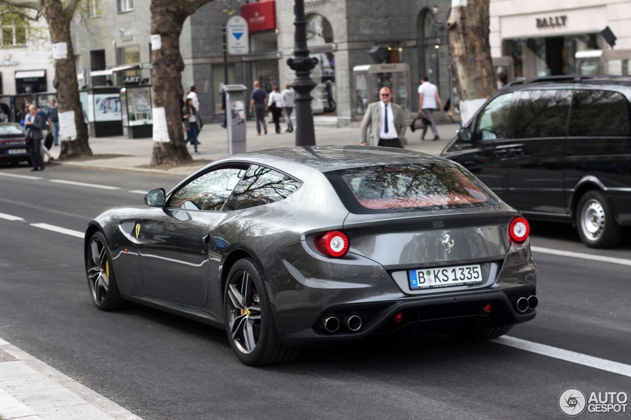 Ferrari FF