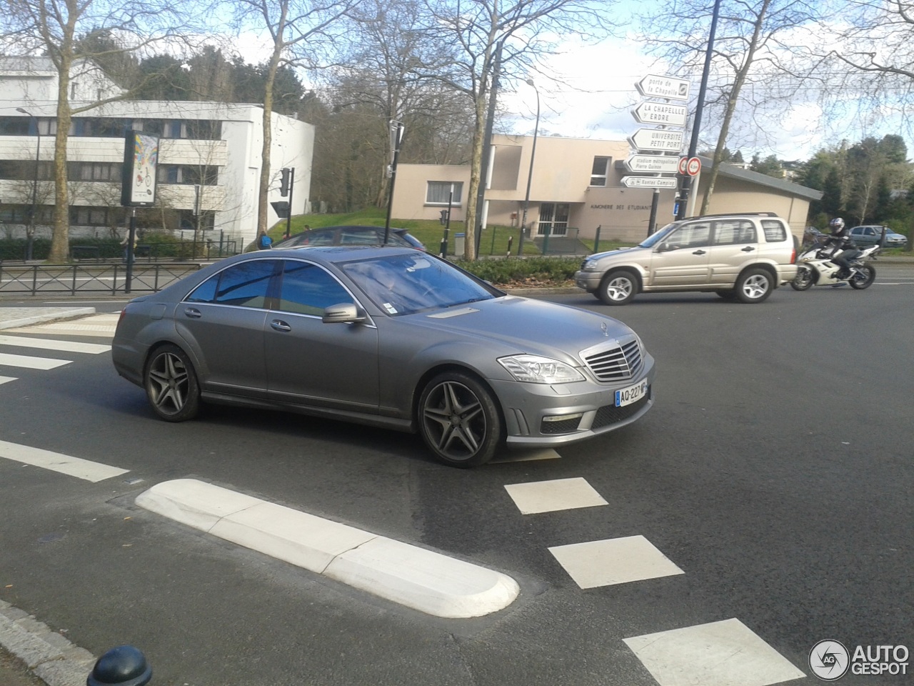 Mercedes-Benz S 63 AMG W221 2010