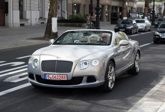 Bentley Continental GTC 2012