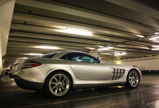 Mercedes-Benz SLR McLaren