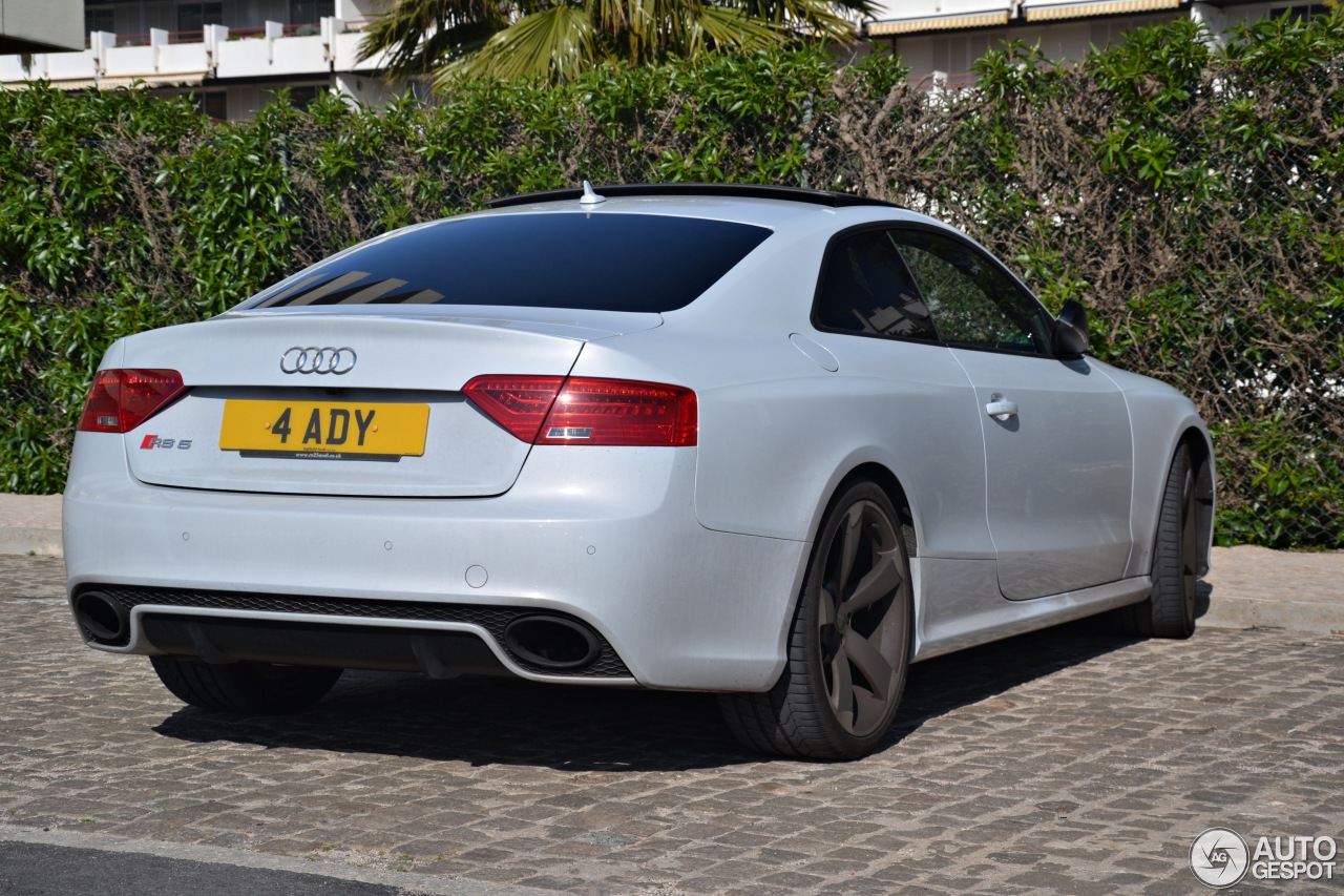 Audi RS5 B8 2012