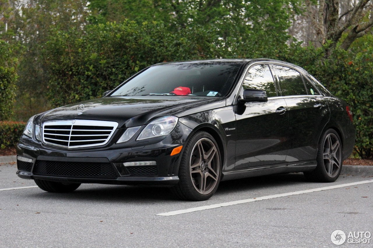 Mercedes-Benz E 63 AMG W212 V8 Biturbo