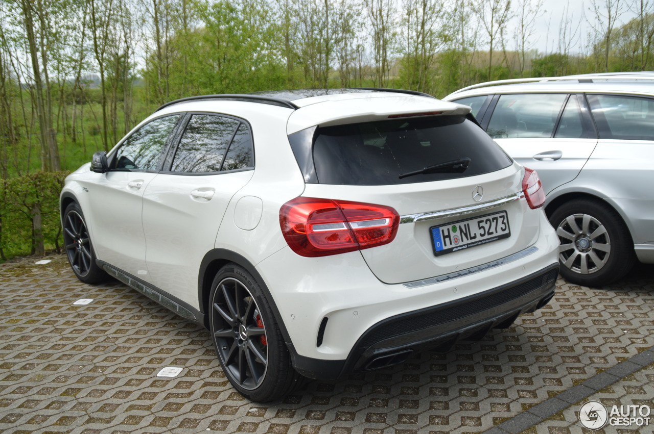 Mercedes-Benz GLA 45 AMG X156